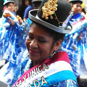 Peruvian Festivities Photobook | Festividades Peruanas Fotos
